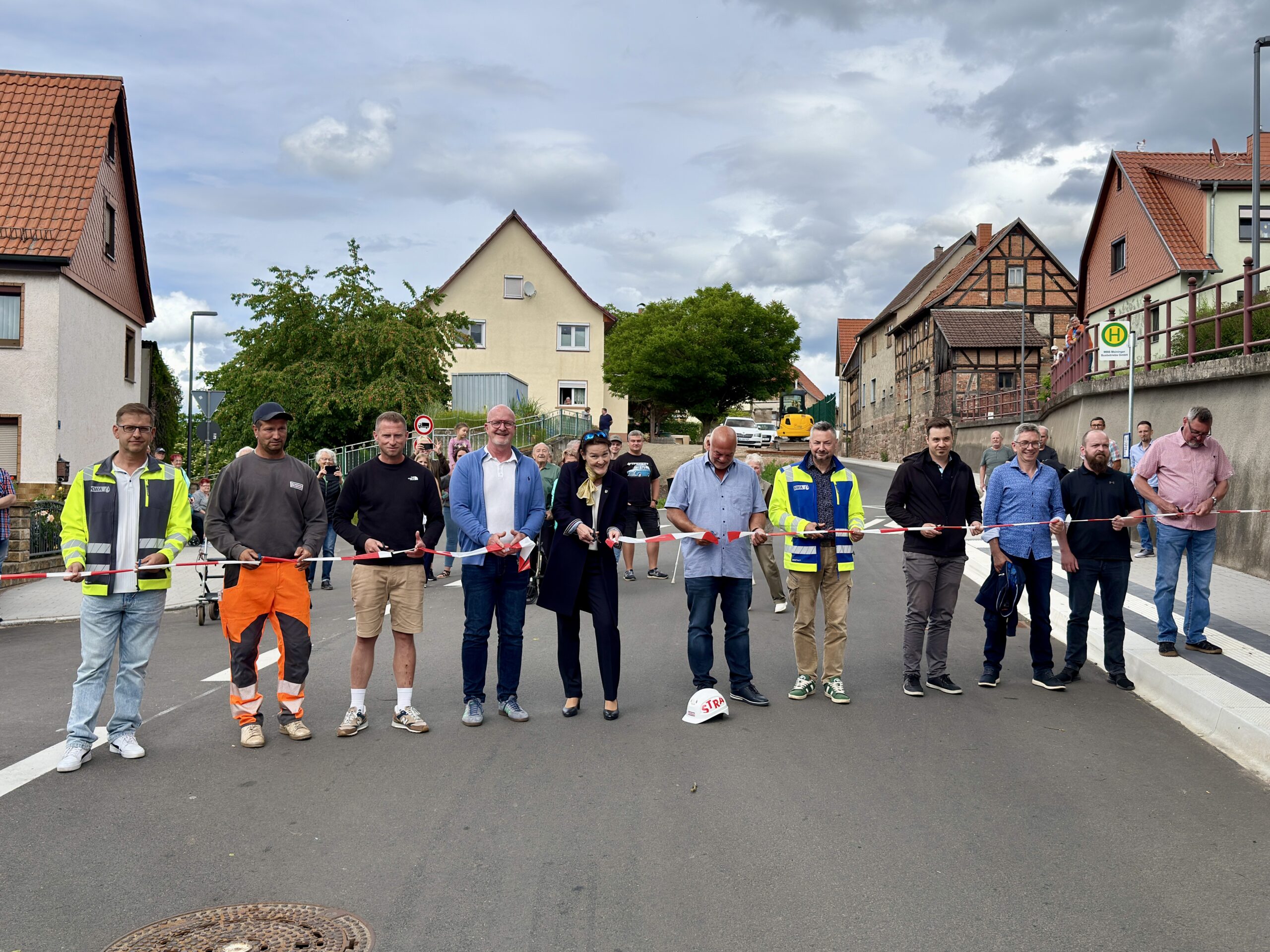 K 84 in Schwallungen nach grundhaftem Ausbau offiziell für den Verkehr freigegeben